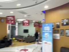 -雅悦齿科(顾村公园店)