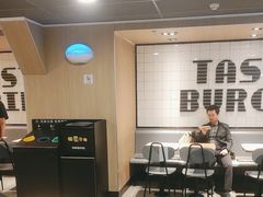 -麦当劳(北京南站店)