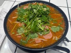 -肥汁米蘭香港米线(长宁来福士店)