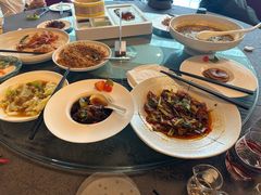 -粤尚腾香居中餐厅(首都机场希尔顿店)
