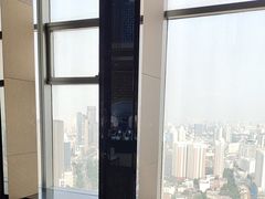 -唐拉雅秀酒店-西锦汇空中BBQ·思创餐厅