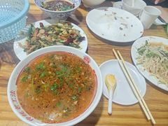 招牌羊肉汤-三中高皇羊肉馆
