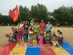 -红黄蓝成长中心(公益西桥校区)