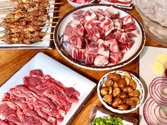 -毛辣果·贵州红酸汤牛肉火锅(西单店)