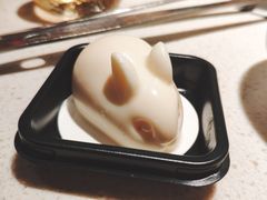 酸奶小兔子-海底捞火锅鲜切牛肉主题店(长寿路店)