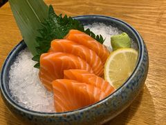 三文鱼刺身-魟阳日式料理(香积寺路店)
