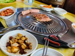 -牛信亭韩国料理·炭火烤肉(紫藤路店)