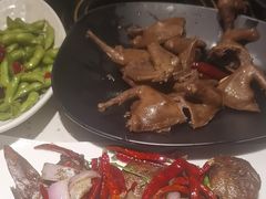 -沪小胖·小龙虾·蓝龙王(八佰伴店)