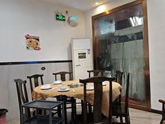 -濠轩阁特色生蚝火锅总店