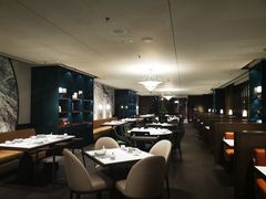 大堂-珍呈中餐厅•粤川淮扬新疆(乌鲁木齐康莱德酒店)