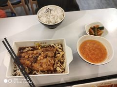 -鲲少爷烤鱼饭.螺蛳粉·清真(爱琴海店)