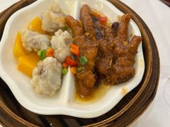 -万山楼海鲜酒家·二十三年老字号