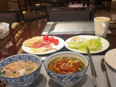 -西安皇冠假日酒店·朱雀咖啡厅