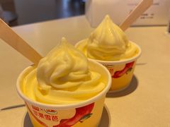 -麦当劳甜品站(高德置地广场春广场店)