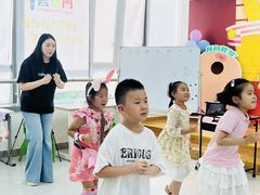 -蓝话筒·少儿成人演讲口才·主持朗诵·戏剧表演(大华第一坊店)