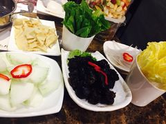-黄记煌三汁焖锅(名泉广场店)