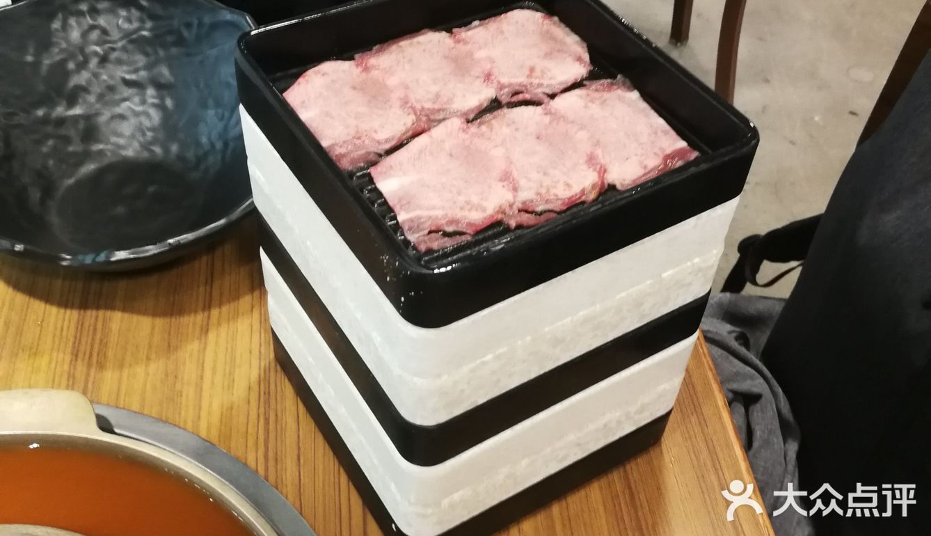 可选择余地大，各类烤肉值得推荐