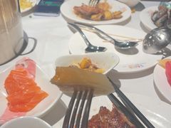 -领鲜活海鲜榴莲自助火锅(东门店)