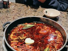 -椒香城门口老火锅(长寿路店)
