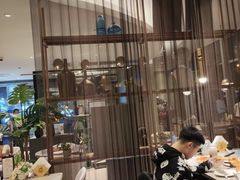 -必胜客(威高广场店)