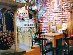 -MAX伯爵趣味互动密室逃脱(大坪D馆店)