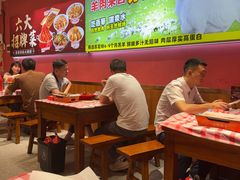 -龙虾当家·大排档(红谷滩五中店)