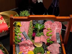 -山川小町·极番烧肉(新地假日广场店)
