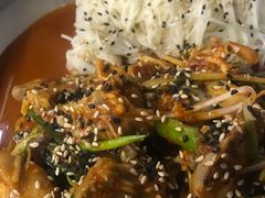 -BHC炸鸡(明洞总店)