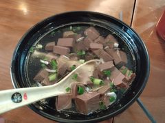 鸡鸭血汤-舒蔡记生煎菜饭(云南中路店)