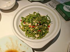 -湘当有饭剁椒鱼头(昆山招商花园城店)