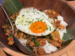 泰式猪肉打抛饭-weeknd·Brunch&Bistro 周末餐厅