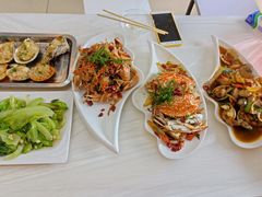 -覃记海鲜美食餐厅