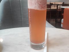 蓝莓多多-天际餐厅(广州珠江新城假日酒店)
