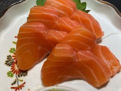三文鱼腩-炉石六本目·冰鲜和牛炭火烤肉·寿喜烧店(梅江店)