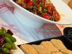 -肥肥虾庄·金牌油焖大虾(杨园滨江时代walk店)