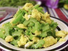 苦瓜炒蛋饭-川湘记