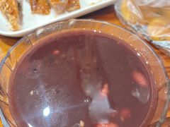 -爆炸头阿姨小四川正宗川味小吃(无任何分店)