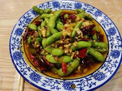 -江城燕子大排档(江汉路步行街店)