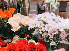 -谷莠子花艺·气球派对·绿植造景·花艺沙龙(金光华广场店)