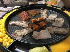 -三国惹火烤肉·中日韩烤肉集合店(百草路店)