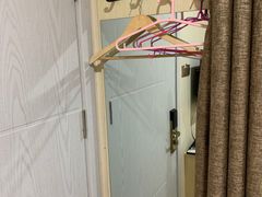 -华艺酒店(文化宫地铁站店)