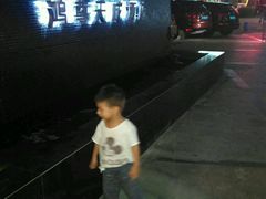 -蓝蔻酒店(深圳东站布吉万象汇店)