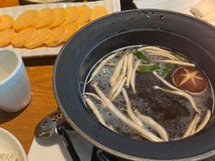 -呷哺呷哺(融创茂店)