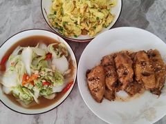 -鲸育宝宝月嫂(徐汇店)