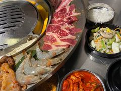 -哈哈碳都·牛肋条无限自助烤肉(台江万达店)