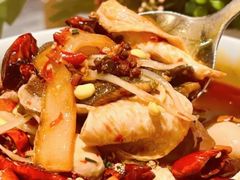 -渝信川菜 · 川味家常菜(财富购物中心店)
