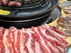 -胡悦里韩式烤肉(芝罘万达广场店)