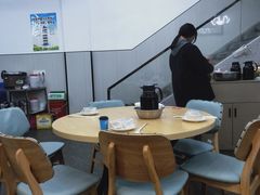 大堂-英子家庭菜馆(系马桩店)