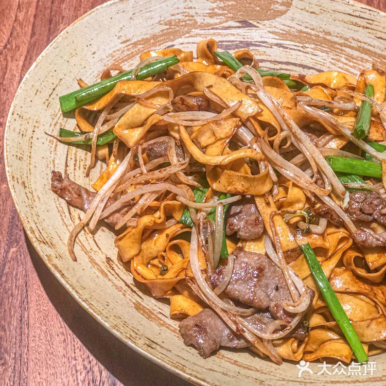 西餐厅惊现炒牛河??这家LIVSO Chef里所真的绝了!!