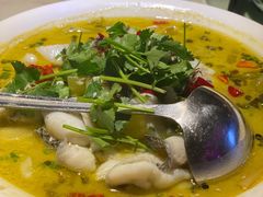 老坛酸菜鱼-韵秋荷(宝山龙湖天街店)